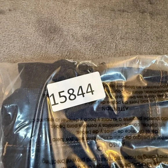 American Eagle Dark Wash Denim Cutoff Shorts Frayed Hem Womens size 8 28" - Picture 11 of 11